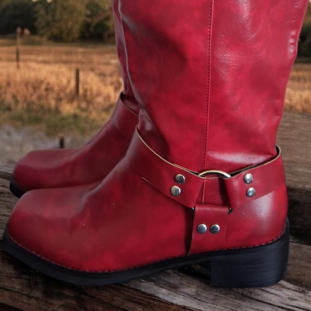RED HARNESS BOOTS SIZE 9 - Picture 5 of 8